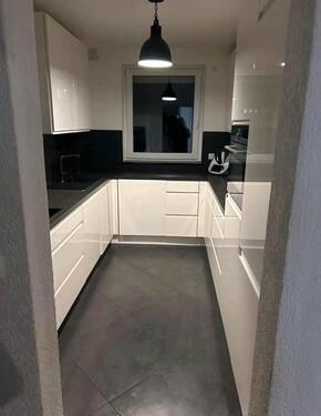 Foto - 3-Zimmer Wohnung zu vermieten (verpflichtender Kauf der Küche)