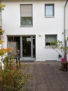 Foto - Schönes Reihenmittelhaus in bevorzugter Lage von SB