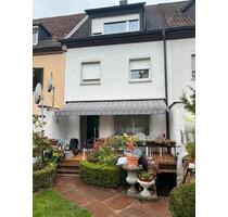 Reihenhaus Zentral Schweinfurt - 295.000,00 EUR Kaufpreis, in Schweinfurt (PLZ: 97421) Gartenstadt