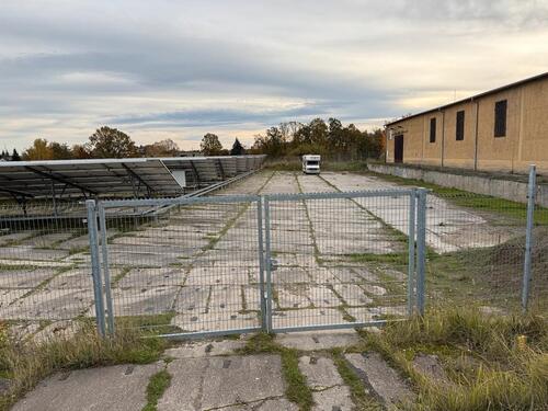 Foto - Stellplätze für Wohnwagen, Wohnmobil