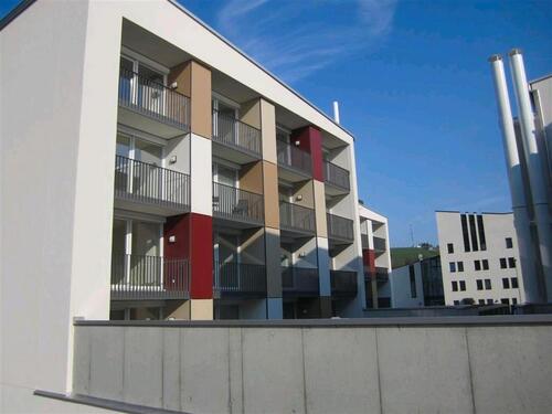 Foto - Tiefgaragenstellplatz gegenüber der Uni