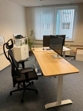 Foto - Arbeitsplatz Schreibtisch in Bürogemeinschaft DD Neustadt