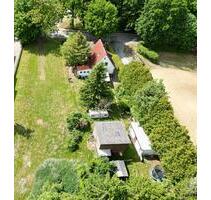 Einfamilienhaus mit Pferdestall, Baugrundstück & Weideland - Hemmoor