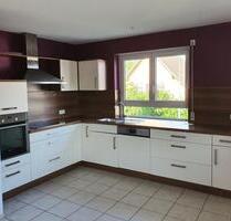 Schöne helle 4-Zimmerwohnung 110qm 1.OG Balkon in Kolitzheim - Volkach