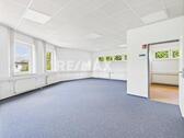 Foto - Barrierefreies Gewerbeobjekt: Helle Büro- oder Praxisräume