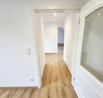 3-Zimmer Dachgeschosswohnung mit 2 Balkonen und großer Terasse - Herzogenrath