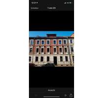 Traumhafte 3-Raum Dachgeschosswohnung mit großer Dachterrasse - Dessau-Roßlau