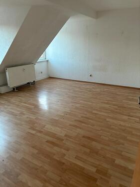Foto - 1 Zimmer Dachgeschoßwohnung zur Miete in Essen