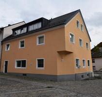 Mehrfamilienhaus mit 3 Wohneinheiten an privat zu verkaufen - Riedenburg