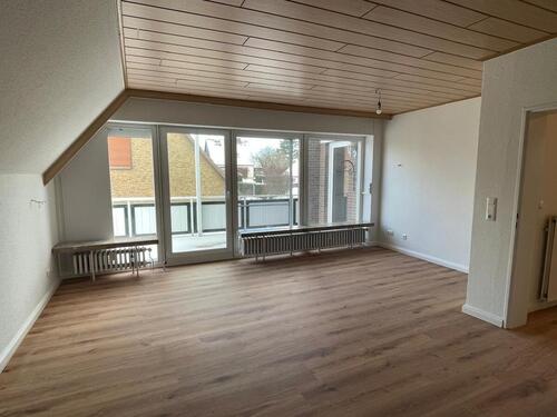 Foto - 3 Zimmer Dachgeschosswohnung mit Balkon zur Miete in ruhiger Lage Heiligenhafens