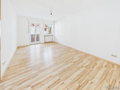 Foto - Gemütliche Wohnung mit EBK und Balkon