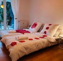 Vermieten Möblierte 2-Zimmer-Wohnung mit Garten, bezugsfertig - Hildesheim Itzum-Marienburg