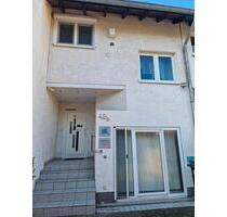 Reihenmittelhaus - 365.000,00&nbsp;EUR Kaufpreis, ca.&nbsp; 124,00&nbsp;m&sup2; in Unna (PLZ: 59423)