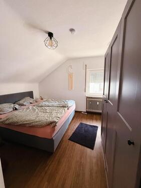 Foto - Dachgeschoßwohnung in Waldstetten zur Miete