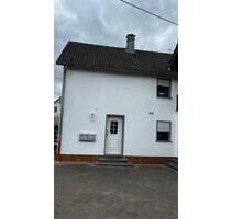 Mietwohnungkleine Doppelhaushälfte in Pomster 70m2 - Hoffeld