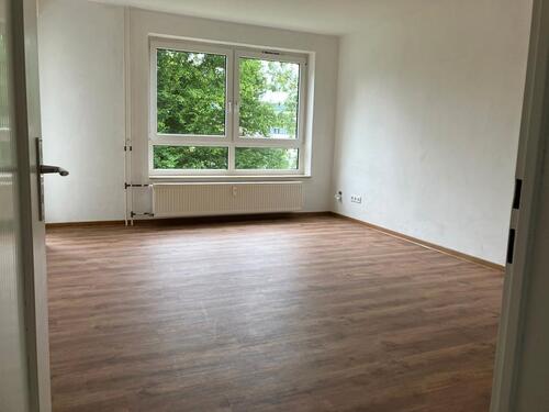 Foto - Schöne 2-Zimmer Wohnung mit neuen Bodenbelägen und Balkon zu vermieten