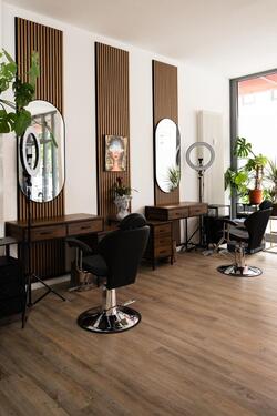 Foto - Arbeitsplätze zur Miete für Brow-Stylisten