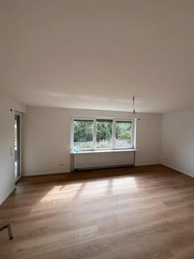 Foto - Dreifamilienhaus mit großem Grundstück am Feld in Gültstein