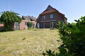 Foto - Doppelhaushälfte mit Garage und Gartenhaus in ruhiger Lage in der Stadt Friesoythe