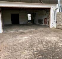 Großzügige Doppelgarage mit Zusatzraum und Anbau in bester Lage - Leinfelden-Echterdingen