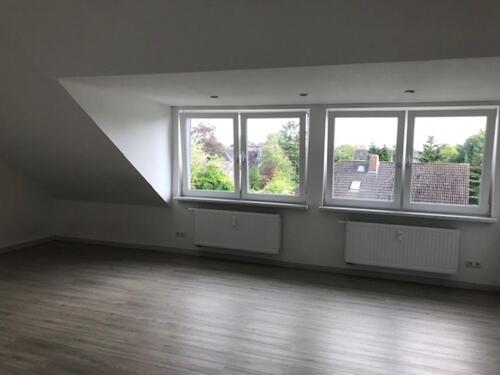 Foto - 3 Zimmer Dachgeschoßwohnung zur Miete in Husum