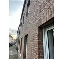 Stilvolle modernisierte Maisonettewohnung mit separatem Apartment - Mönchengladbach Süd