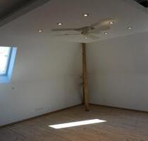 Traumhafte Dachgeschosswohnung im ♡ von Burgstädt