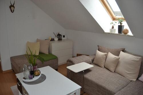 Foto - 2 Zimmer Dachgeschoßwohnung zur Miete in Bruchköbel