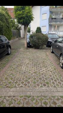Foto - Stellplatz Auto (außen) zu vermieten