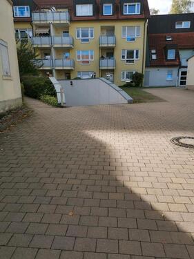 Foto - Garage Stellplatz - 110,00 EUR Miete,