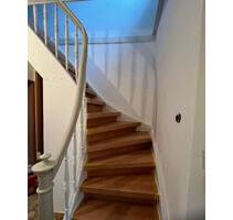 Einfamilienhaus - 1.200,00&nbsp;EUR Kaltmiete, ca.&nbsp; 140,00&nbsp;m&sup2; in Beindersheim (PLZ: 67259)