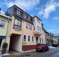 Kosmetikstudio? Tattoostudio? Maklerbüro? (Eis-) Café? Bistro? Tolle Gewerbefläche (100 m²) im Zentrum von Lößnitz!