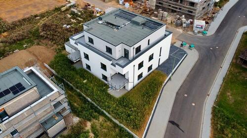 Foto - Moderne Erdgeschosswohnung mit Garten und Stellplatz zu vermieten