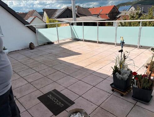 Foto - 4 Zimmer DG-Wohnung Battenfeld EKZ