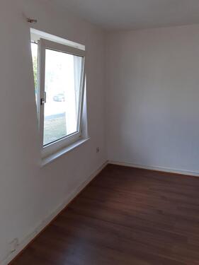 Foto - 4-Zi.-Whg. (Betriebswhg. im Industriegebiet) z. verm. 195,00 € KM