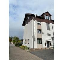 Eigentumswohnung in Mühlheim im 1. OG in gepflegtem 6 FH Erbpacht - Mühlheim am Main