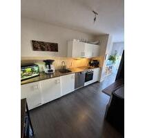 Zu vermieten 108qm 4 Zimmer Küche Diele Bad Balkon Gäste WC - Mönchengladbach Nord