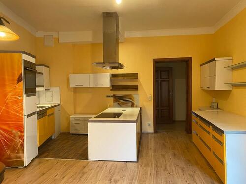 Foto - stillvoll sanierte 4-Raum-Wohnung, 2 Bäder, Balkon,am Marktplatz