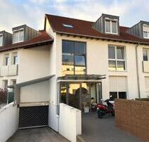 Stilvolle 2-Zimmer Eigentumswohnung mit großer Logia - Dietzenbach