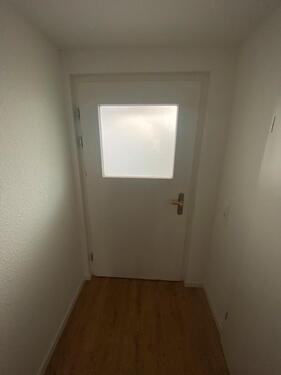 Foto - Renovierte 3-Zimmer-Wohnung (83 m²) mit Einbauküche