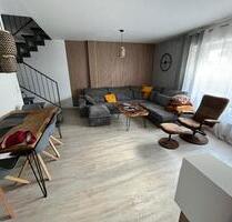 4-Zimmer-Wohnung mit eigenem Garten, großer Garage und Stellplatz - Wesel Bislich