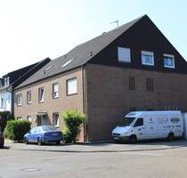 Dachgeschoß-Wohnung mit Südbalkon geeignet für PaareEinzelpeson - Herzogenrath Dachgeschoß-Wohnung mit Südbalkon geeignet für PaareEinzelpeson - Herzogenrath