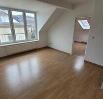 RADEBEUL 3- Zimmerwohnung - 440,00&nbsp;EUR Kaltmiete, ca.&nbsp; 62,00&nbsp;m&sup2; in Radebeul (PLZ: 01445)