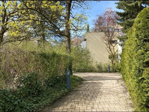 Foto - Schönes, teilmöbliertes Apartment in München