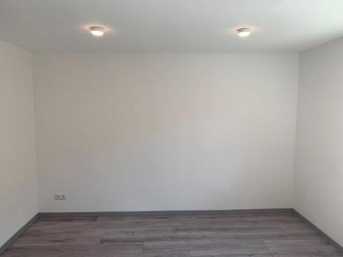 Foto - 1 Zimmer Erdgeschoßwohnung zur Miete in Groß-Zimmern