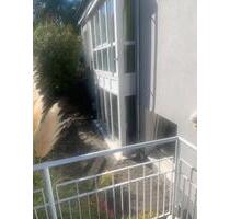 Wochenendpendler-Wohnung - 850,00&nbsp;EUR Kaltmiete, ca.&nbsp; 42,00&nbsp;m&sup2; in Bischofsheim (PLZ: 65474)
