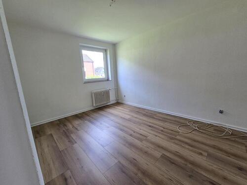 Foto - Renovierte 3-Zimmer-Wohnung mit Balkon in Kropp