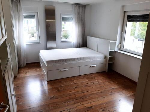 Foto - WG Zimmer 15 u 20qm für Berufstätige in stilvoller Wohnung 180qm