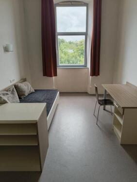 Foto - Modernes Loft-Apartment in Toplage am ERBA-Park – voll möbliert