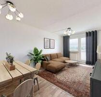 Euer Schlüssel zum Glück! Modern sanierte 3-Raum-Wohnung mit verglaster Loggia in sonniger Südlage - Reichenbach im Vogtland